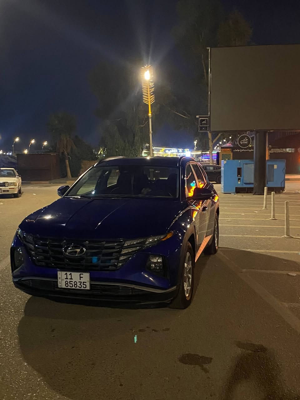 السلام عليكم HYUNDAI TUCSON وارد امريكي حرة  موديل 2023 رقم بغداد سيارة كلين اي اضرر مابيه سيارة موصفات معروفة بصمة تشغيل عن بعد ترحيت كشنات كهربائية سيارة بسمي تحويل ثاني يوم سيارة داخلة تقرير كاملة مكملة للتواصل اتصال عل رقم ***********
