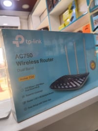 السعر 30الف  توصيل مجاني  راوتر AC750 رقم الهاتف 07832898825