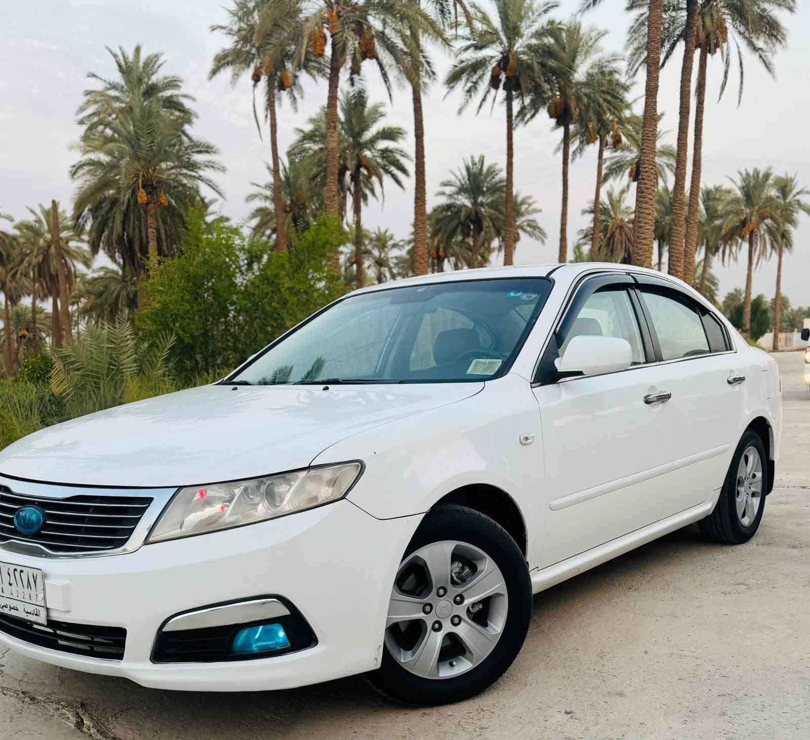 سلام عليكم كية اوبتما البيع موديل 2009خليجي بية جاملغ مامي فقط مصبوغ ولباقي كفاله سيارة جديدة وجاهزه رقم قادسيه بسمي السعر 112$العنوان بابل الشوملي ***********
