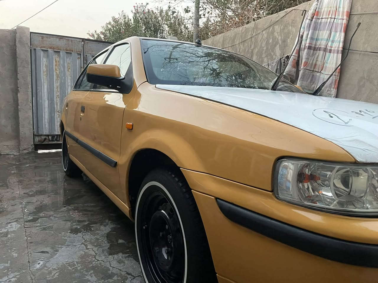 السلام عليكم سمند لبيع سياره جاهزه من كلشي مكينه وكير وحداديه وتخم تاير وكهربيات كله جديده مديل ١١ سنويه ٢٨امدور ثاني يوم امصفره هيه وغرامات عنوان نجف رقم *********** السعر ٣٠ ويبه مجال بصيط المكان نجف
