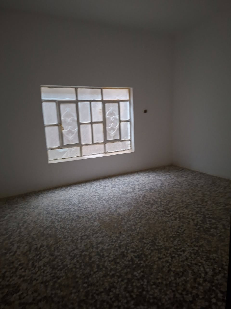 نادر الثانيه كراغول • ٢٠٠م • ٤ غرف