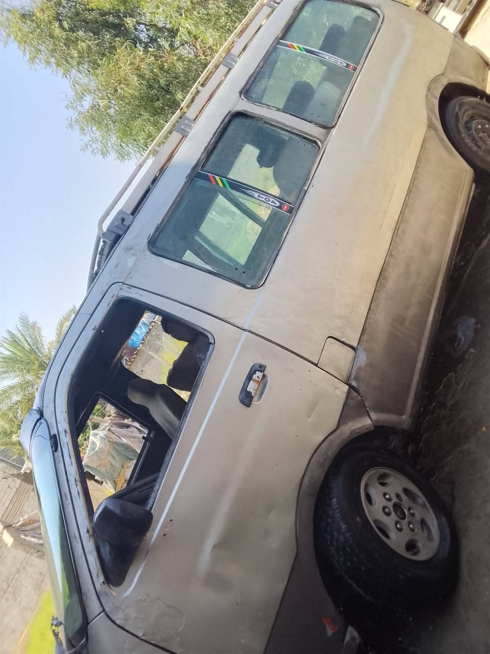 السلام عليكم سياره كيه بريجو فان رقم واسط كير محرك أكسل السعر ٣٧ رقم ***********

