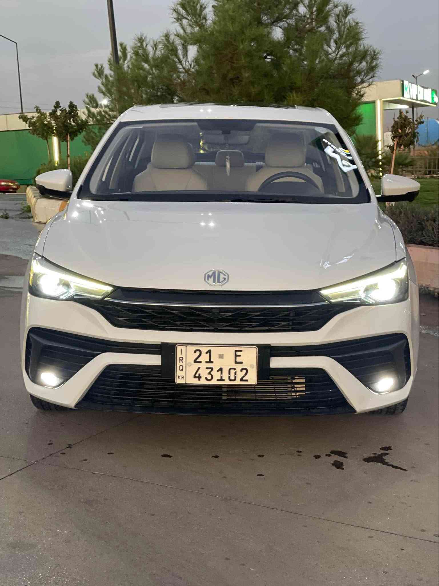 ئيمجي 5 موديل ٢٠٢٤ شكل گوراو مواصفات لاكجيري فول فول مواصفات ٥كاميراي ٣٦٠-كوشن جلدي ناوسپي -گيچ ألكتروني -به صمه -سلايت -لايد ليدو عه ده سه -ويل كه پ-گير توماتيك -زوور مواصفاتي تر -ته نها ٤٢ هه زار روشتوه ره سمي سونه ريم داناوه بي بوياخ بي سارد -ناونيشان سليماني 
ژ.م ***********
نرخي ١٢٤ ورقه كه ميك معامه له السليمانية, العراق

