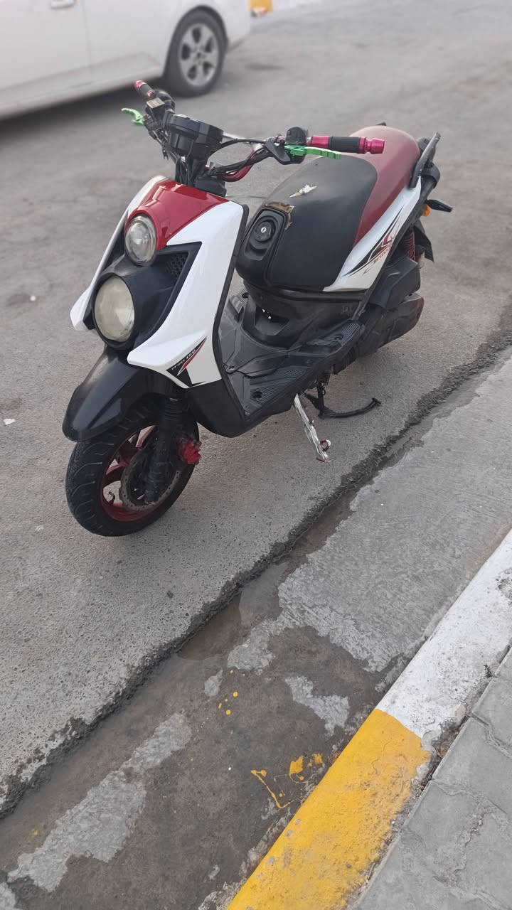 سلام عليكم سكنس جبلي دراجه مكينه كفاله برغي ما مفتوح دراجه جديده كلها شغاله جيب فيتر وفحص السعر ٨٥٠المكان بغداد الحسينيه مال راشديه *********** جيب فيتر وفحص
