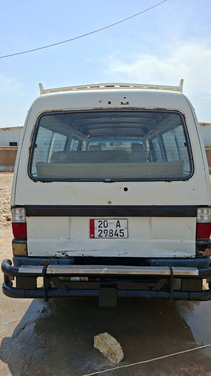 السلام عليكم مازده شفه موديل 94رقم نكليزي مصفره من كلشي
حداديه +مشط +عنبار بريك+ تخم تاير +كهربائيات +جامه اماميه +بلزياره شديتهن كير مكينه شرط عينه وصينه توني بدلتهن دوشمه كاعيه حلوات سياره جاهزه نقصه شباك وجامات السكن مكان السياره الشطره رقم ***********
سعرها 54وبيه مجال قليل
