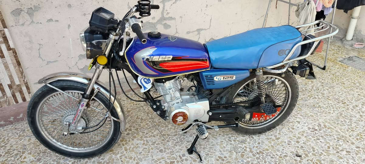 لبيع تايكر20  وزن ثقيل مكينه خرسه ما مفتوح تحريكه معدل نار واير منيا شغال السعر 450 مو شراي لا دوخني ابو 350 لا تعلق ما بيع رقم الهاتف ***********
