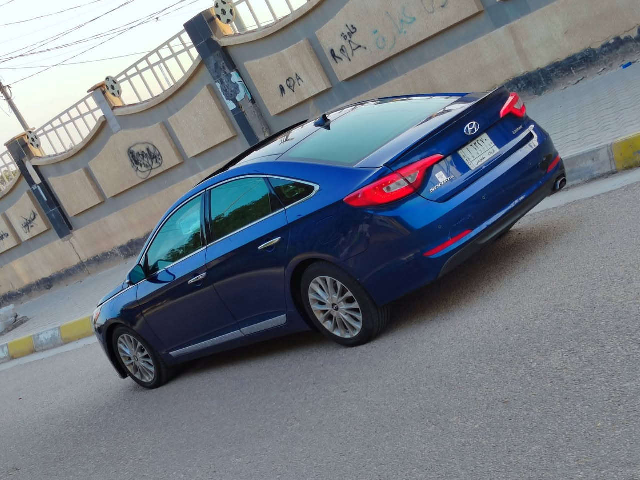 سوناتا 2015 لبيع او مراوس حسب القناعه
 امريكي حادثها جاملغ وبنيد بدون داخل ليبل واحد 
سياره جديه فول مواصفات رقم كربلاء بسمي
 ***********
