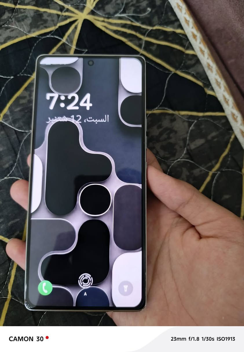 Tecno camon 30 pro 5G
معالج : دايمنستي 8200 التمت 4 نانومتر ببجي 90 فريم 
رام : 12 و وي الزياده 24
تخزين : 256GB
كاميرات تخبل 50m وبيها مثبت بصري تصور 4k/60 FPS
شاشتة 144HZ
جهاز مرتب من ألعاب وكاميرات ونظيف كلش مابيه عيب 
سعر 320 ألف 
واتس ***********
