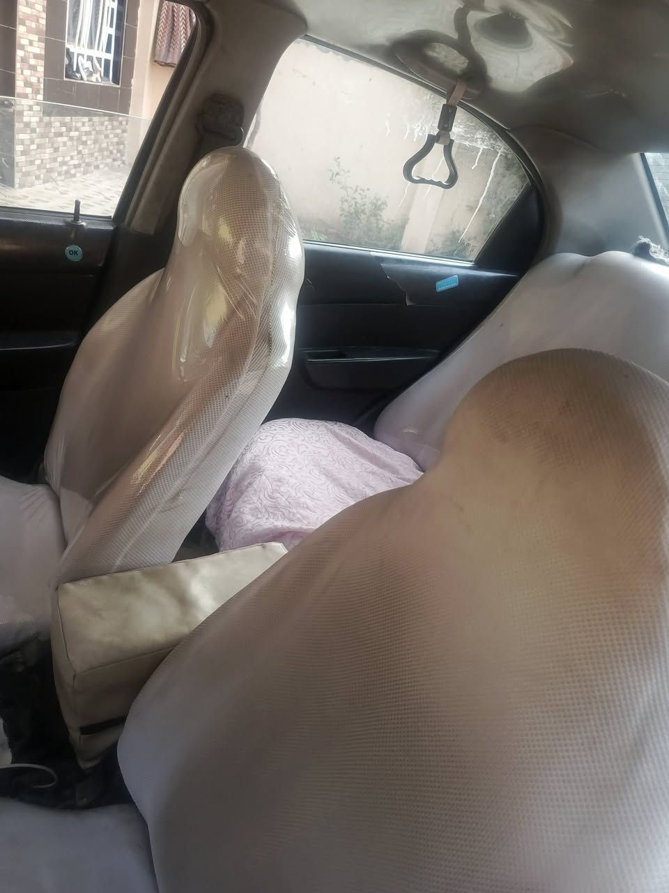 السلام وعليكم افيو للبيع رقم مسطره نينوئ كير ومكينه شرط الشرعي موجود  سنويه ل29 وايرمنيه كامله  السعر 55
استفسار ***********

