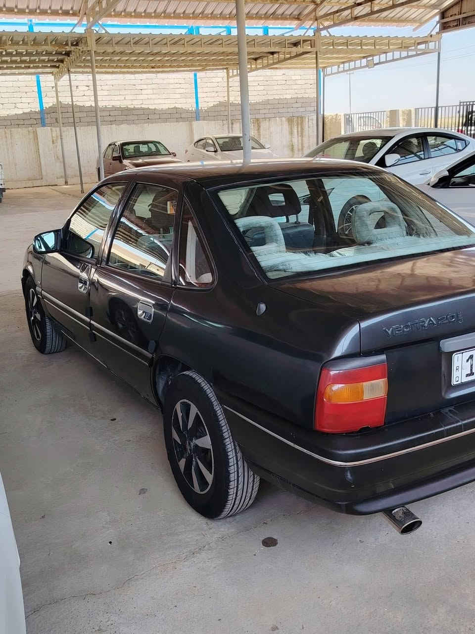 (فكترا حجم20 للبيع) 
          رقم نينوى دولي جديد مع هزة جديدة
               مع سنوية جديدة لل2030
     الشرعي انا بأسمي السيارة ثاني يوم تحويل مباشر
     السيارة كاملة من كل شي محرك شرط گير شرط
      ٤ تواير جديد دوشمة داخلية كامل جديد
     السيارة ما تصرف عليها دينار كل شي جديد مبدله
       السعر قفل 45$ العنوان موصل (ربيعة) 
               للأتصال على الارقام هذي
                     ***********
                     ***********
