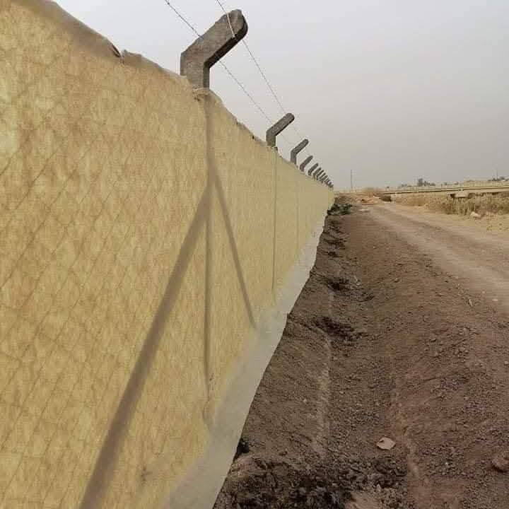 تعلن شركة  (ابو الفهد )
لعمل ونصب اسيجة ال بي ار سي B.R.C ✨
✨يوجد لدينا سعر المتر --> كرسته وعمل بسعر يتراوح من  5000الى 10500 دينار حسب جودة ونوعية السيم المستخدم في العمل✨
🎉 تقدم ادارة وكادر  شركة   ( ابو الفهد  )  نماذج من أعمالنا في نصب سياج بي ار سي B.R.C
 💥 اعمالنا درجة اولى موادنا اصلية مناشئها عالمية🏆
💥يوجد كادر فني متخصص بالعمل ...⁦⚒️
⁩💥نعمل في جميع محافظات العراق ...🚚🚜
⭕️لسنا الوحيدون لكننا الافضل بالدقة والعمل والمصداقية
ولمتابعة باقي الاعمال  
⚡️💫 يتم إنجاز الاعمال بدقة وسرعة ⚡️💫
♦️#ويه_شركة(اوبو الفهد ) لعمل ونصب اسيجة بي ار سي B.R.C
📠 للاستفسار الاتصال على الارقام التالية:
☎️ ***********📲
*********** 📱

نص مكتوب في الصور:
- Bestie