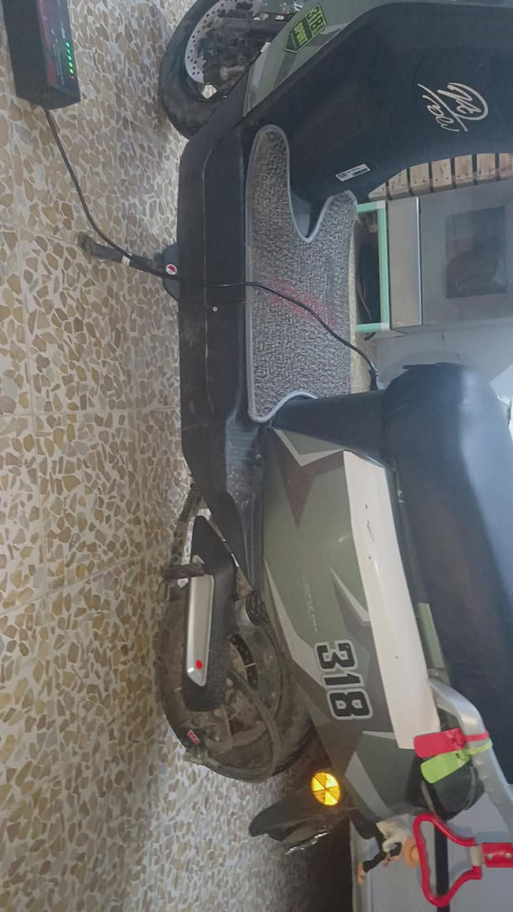 سلام عليكم اخوان ماطور ٣١٨لبيع ماطور نضيف فول شرط فحص الماطور وين ما تريد شيكو  ماطور هذا رقمي  *********** نضيف ماطور وين ما تريدودي  اخوان العنوان موصل ايمن
