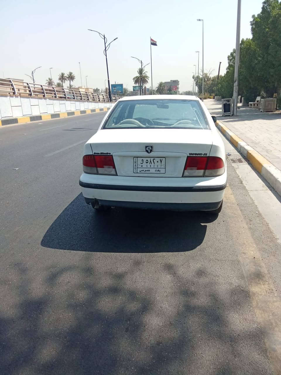 سيارة سمند بيضاء موديل ٢٠٠٩ رقم بغداد ، تبديل بنيد ودعامية ، الموقع بغداد الوزيرية، باسم المالك السعر ٣٥$ .تلفون  ***********
