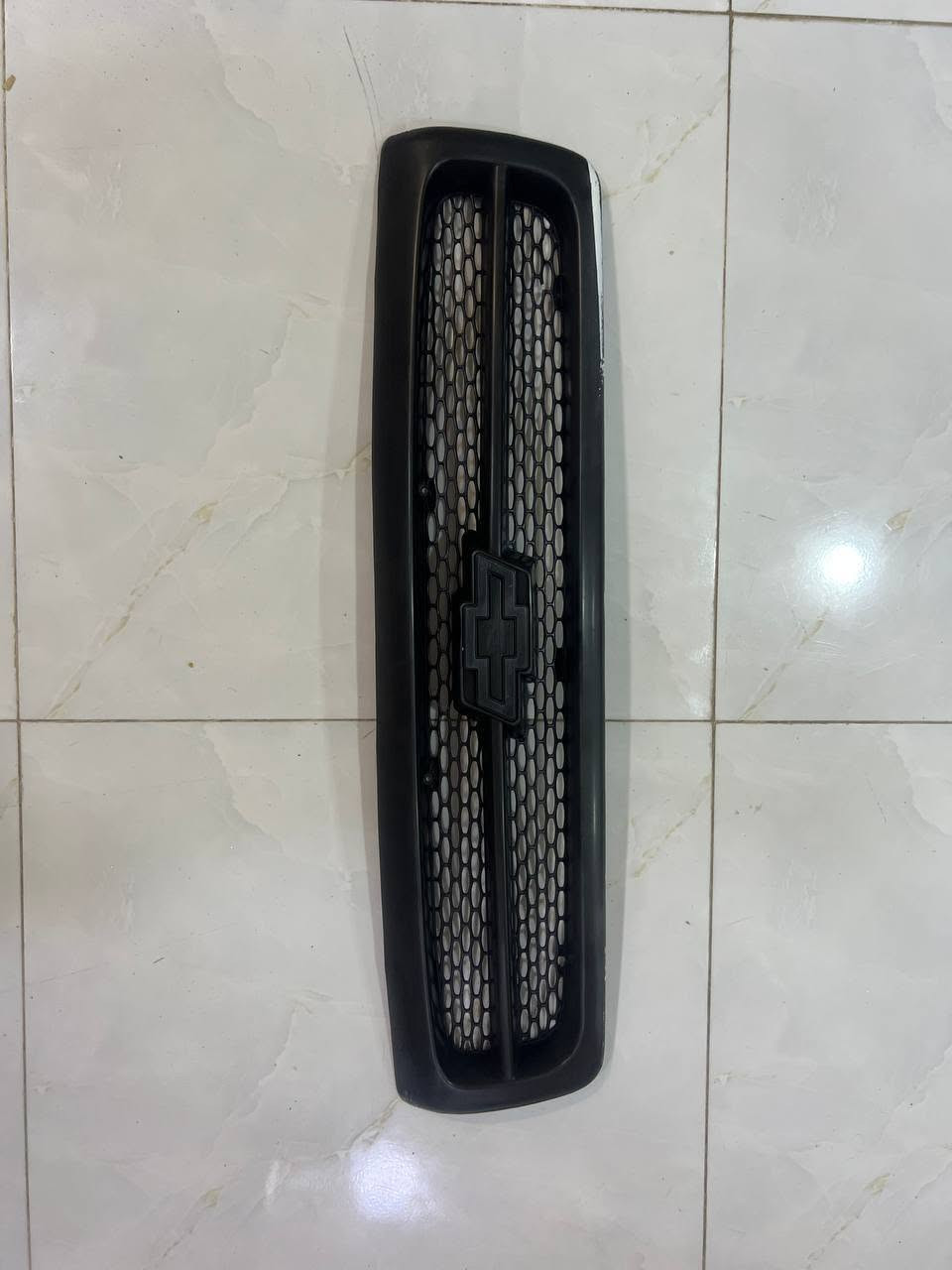 شباك دولفين اسود مستخدم اخو الجديد مع العلامه بدون صبغ 07710233094 مكا...