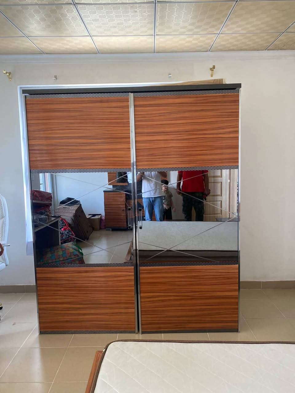جديد معرض اربيل لبيع وشراء الاثاث 🛋
غرفه نوم ماركه Ipek
نسبة النضافه مية 💯
موديل مميز جداً اضائه للكنتور والكومديات😍
5 قطع+دوشك هديه+هديه مميزه مع الغرفه 🤍
السعر 650 الف الشد والنقل مجاناً 📍
متوفر توصيل اربيل وموصل 🚚
العنوان اربيل سايدين مجمع الزيتون قرب جسر الكورنيش
واتساب ***********
علما ان سعر الشراء 22 ورقه

