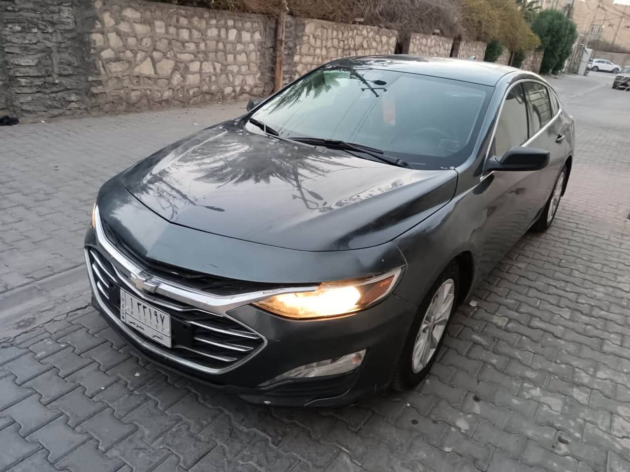 للبيع شيفروليه ماليبو LT موديل 2020 – 1500 توربو

سيارة نظيفة ومرتّبة بچم كبسس ، فئة LT وبالواقع بعد احلى من الصور. 

مكينة 1.5 توربو اقتصادية وقوية بنفس الوقت eco

گير أوتوماتيك 6 سرعات

دفع أمامي 

المواصفات:

 • مكينة 4 سلندر 1.5 توربو

 • شاشة وسط مع Apple CarPlay و Android Auto

 • بلوتوث + USB

 • بصمة تشغيل ودخول ذكي 

 • كاميرا خلفية

 • مثبت سرعة

 • زجاج كهرباء

 • تحكم من الستيرن

 • نظام توازن وثبات

 • نظام ABS + Traction Control

 • حساس ضغط الإطارات

 • جنطة كبيرة ومساحة داخلية مريحة

 • 
تفاصيل اكثر واتساب 

 -

مكان السياره / السماوه الرميثه ***********
