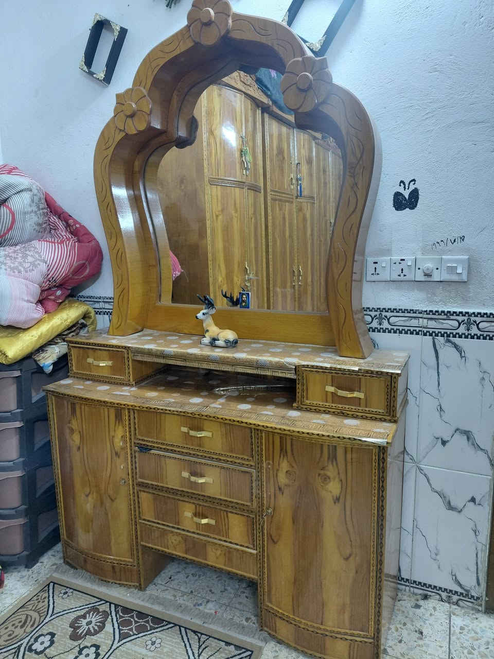 غرفة نوم • عراقية • جديدة