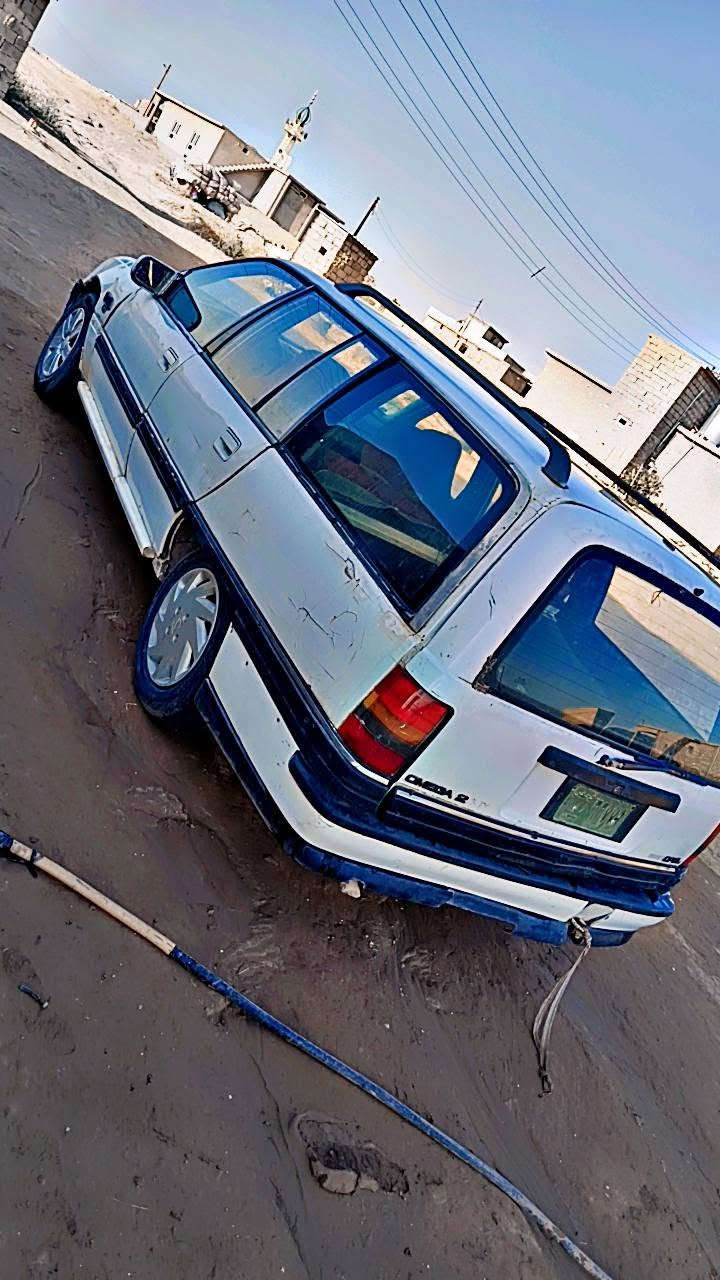 أوبل اوميكا ستيشن موديل 91كير ومحرك شرط اسياره يعوزة ترتيبات بسيطه رقم نينوى أخضر تريد تحويل أو وكالة اسياره موجودة بعوينات السعر 14وبيه مجال رقم تلفون ***********     ***********
