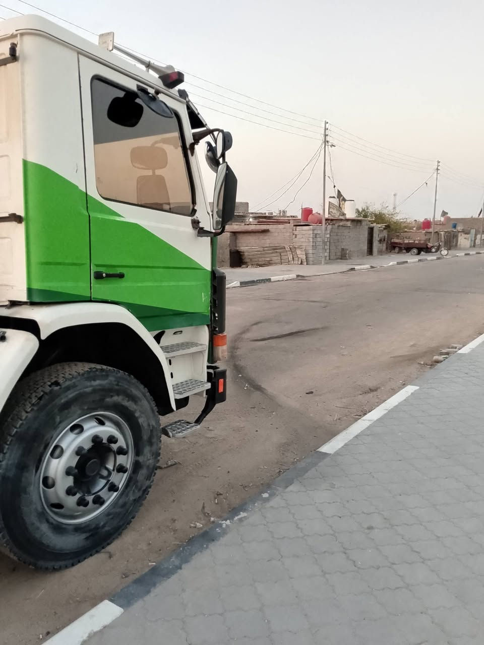 اسكانيا للبيع 113. مكينه وكير مكفولات سعر 115.   ***********
