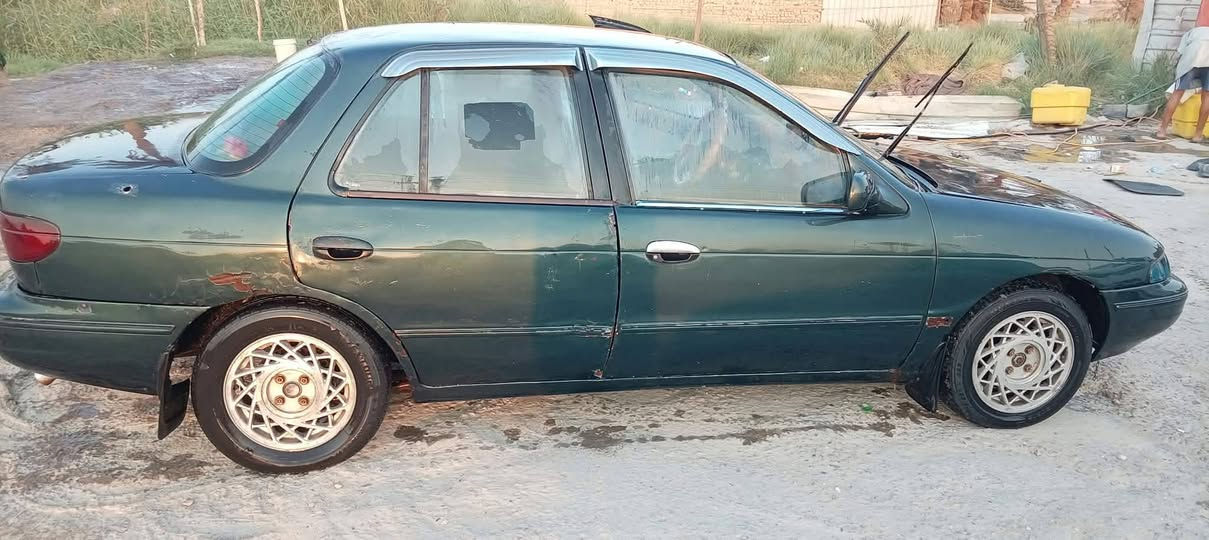 سلام عليكم
سياره للبيع كيا سيفيا مديل 1993 
مكينه وكير مكفولات  
رقم بغداد سنويه لل 2030 مكانها دوانيه 
مصفره غرامات
سياره جاهزه للشارع 
استفسار ***********
