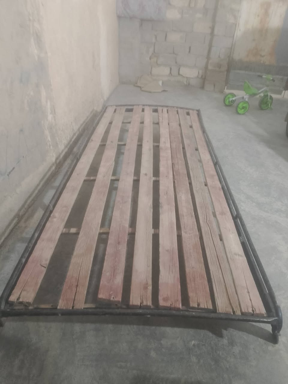 سلام عليكم سوبايه من ال  آسيا لبيع نضيفه سعر 80 وبيها مجال  ***********
