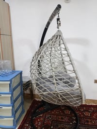 كنبة منزلية • جديدة • قليلة الاستخدام