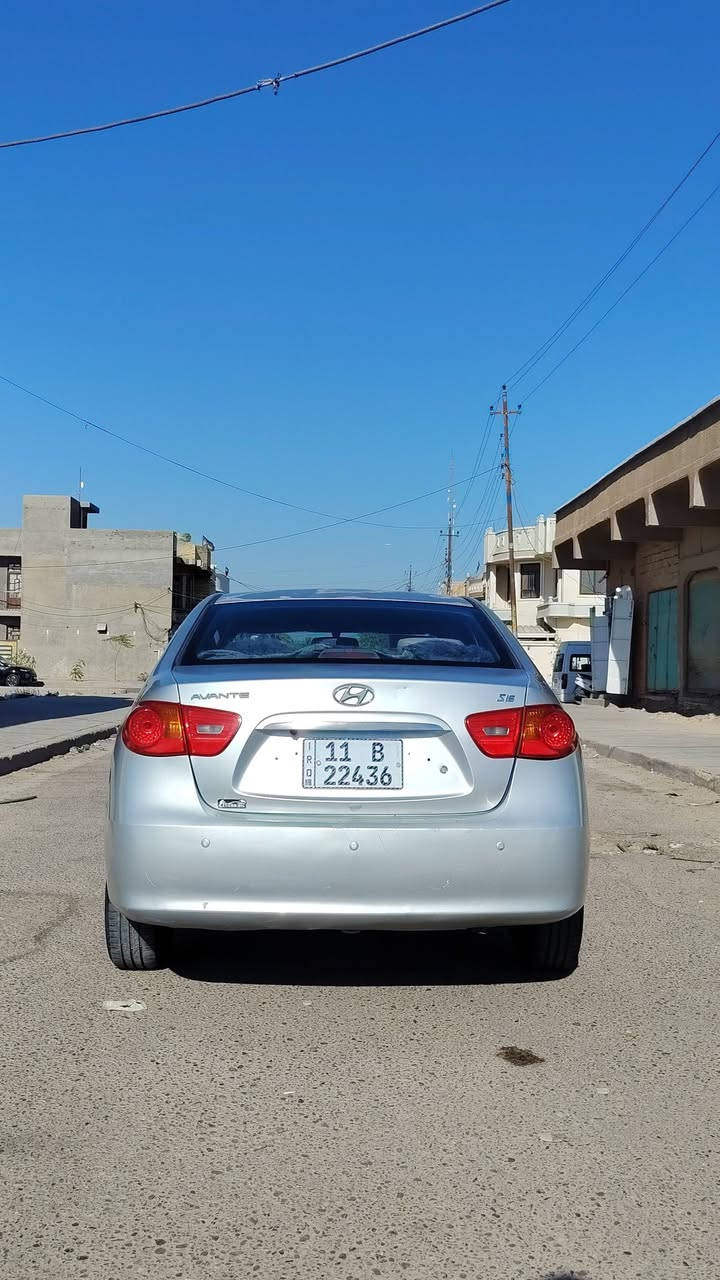 سلام عليكم للبيع النتره فانتي موديل 2009 خليجي مكينه 1600 دوش رقم بغداد نكليزي بسمي تحويل ثاني كير مكينه صدر تبريد كله جديد تخم تاير  مكاني بغداد سعره ٩٨ بيه مجال *********** بيه صبغ ٣ قطع بدون دواخل ابد
