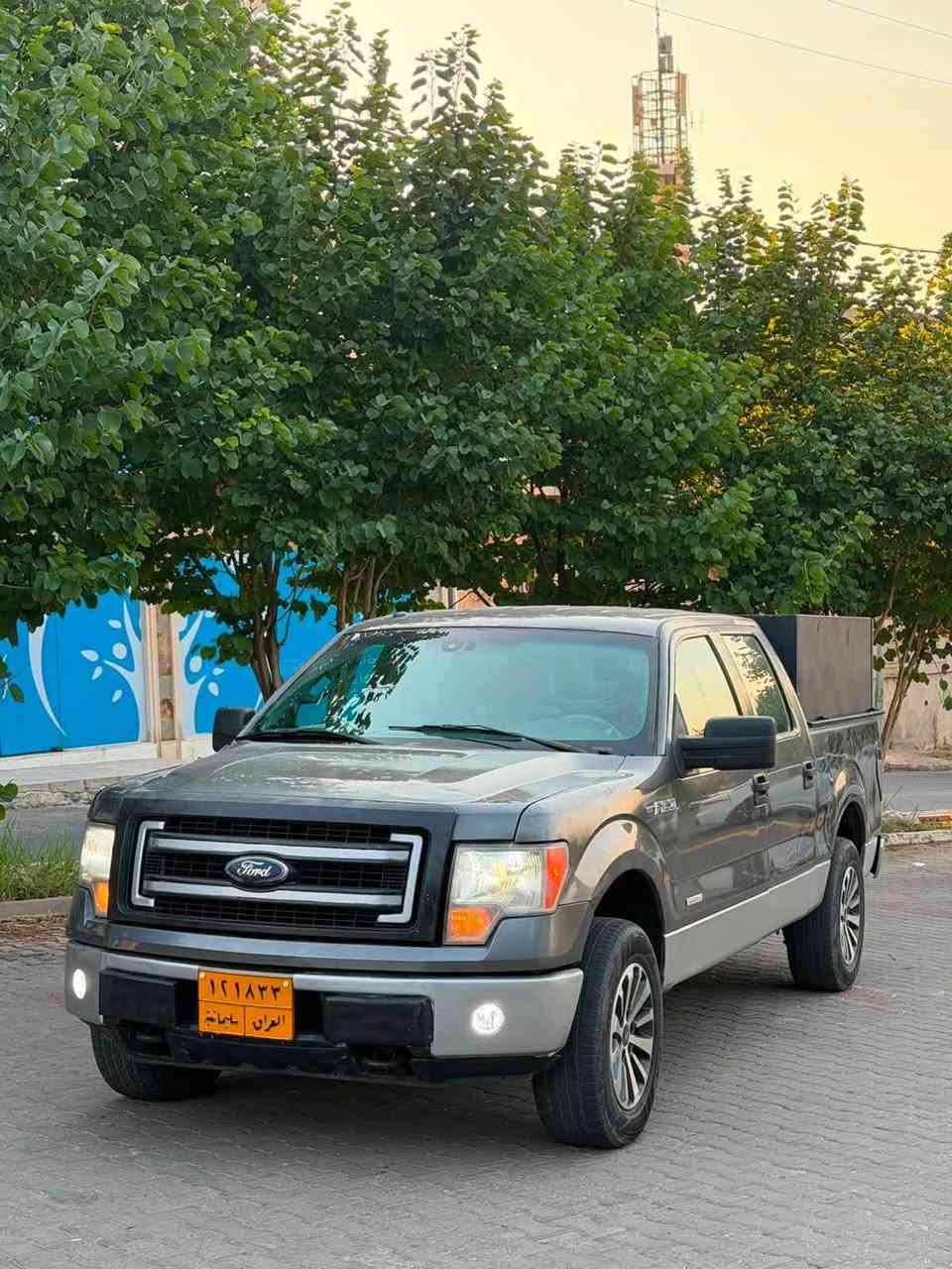 سلام عليكم ford f150  محرك v6 للبيع فقط موديل 2013
بيها5قطع صبغ  
سعر115$ 
غرامات 25ورقه تنزل من السعر بعد الاتفاق
مكان السياره دهوك  
***********
***********
