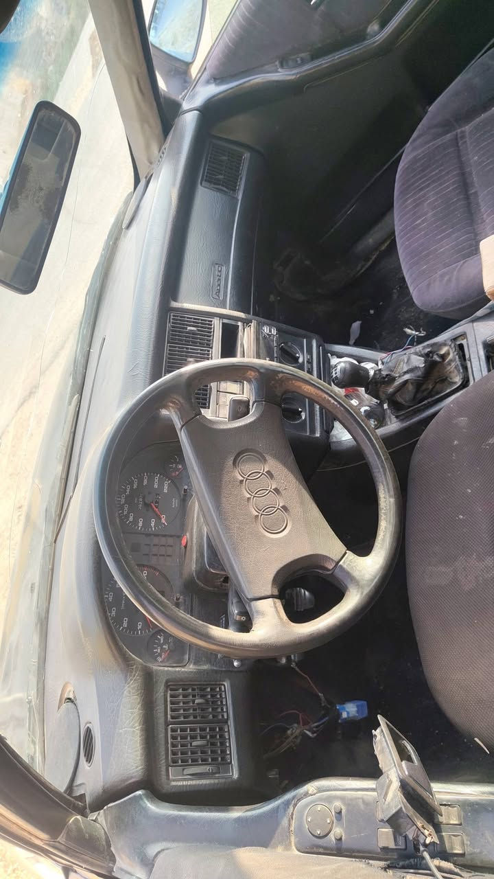 اودي 80 • مكينة 2000 • غاز