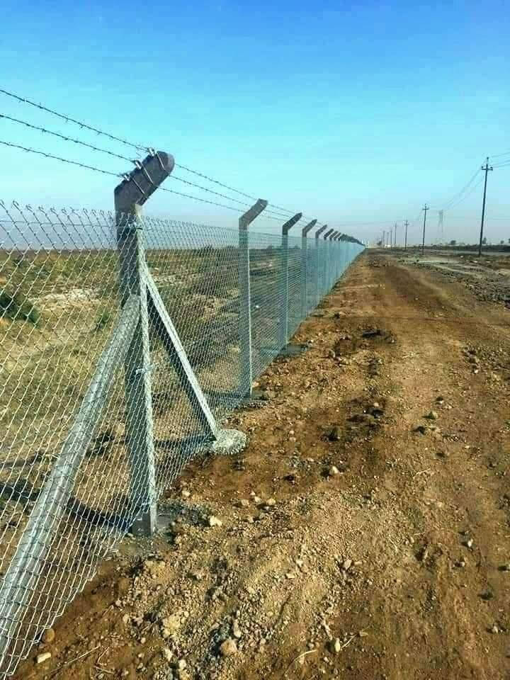 اسيجة BRC • اعمدة كهرباء • مواد الاسيجة