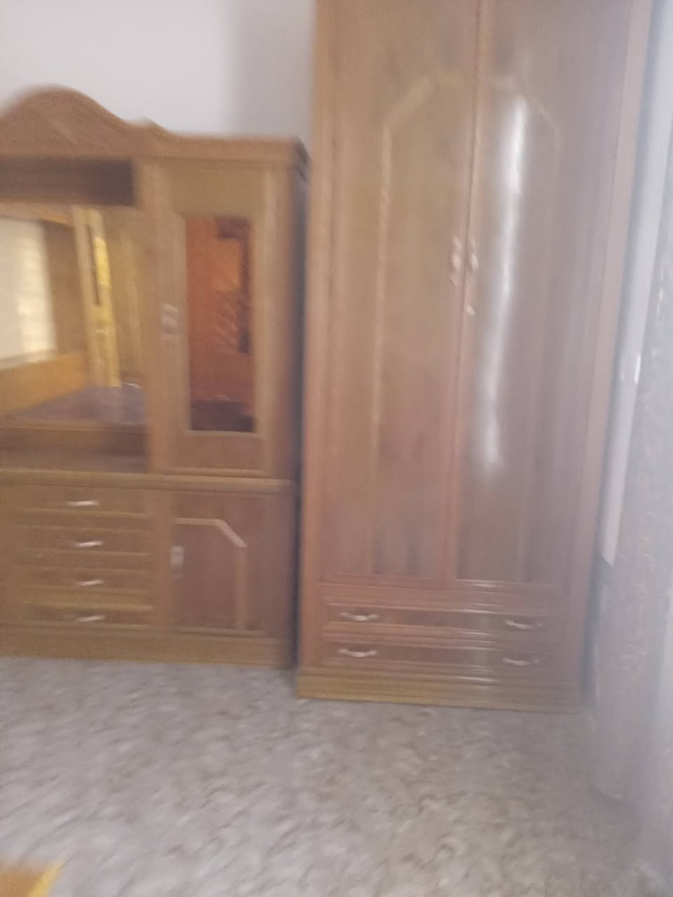 غرفه اخشاب • نظيفة • بابل