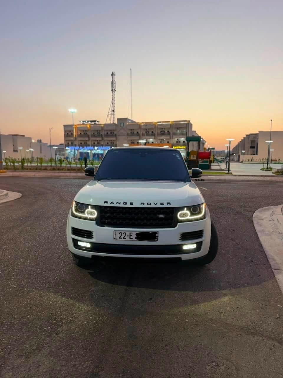 السلام عليكم
رانج فوك 2017 اوتوبايكراف خليجي سردار رقم شمالي
فول للاخير VIP
السياره بحالة الوكالة نضيفة كلش وجديدة كلش
كفالك عامة حتى من الشخط 
1_ 5 كاميرات
2_كشنات مساج وتبريد وتدفئة الخلفيات والاماميات نفس الشي
3_بانوراما 
4_حساس خلفي وامامي ورادار جانبي 

باقي المواصفات معروفة 
تليفون وغيره وغيره 
اكرر السياره بحالة الوكالة نضافة السياره 98‎%‎
دواخلها جدد كشناتها جدد 
مع العلم ممفتوح بيها اي شي لا سوبر ولا مكينة الحمدلله
مكاني بلبصرة 
السعر بلمعقول بس ارجو التواصل ع رقم الهاتف
***********
