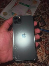 ايفون 11 برو ماكس • ٢٥٦ • واتساب