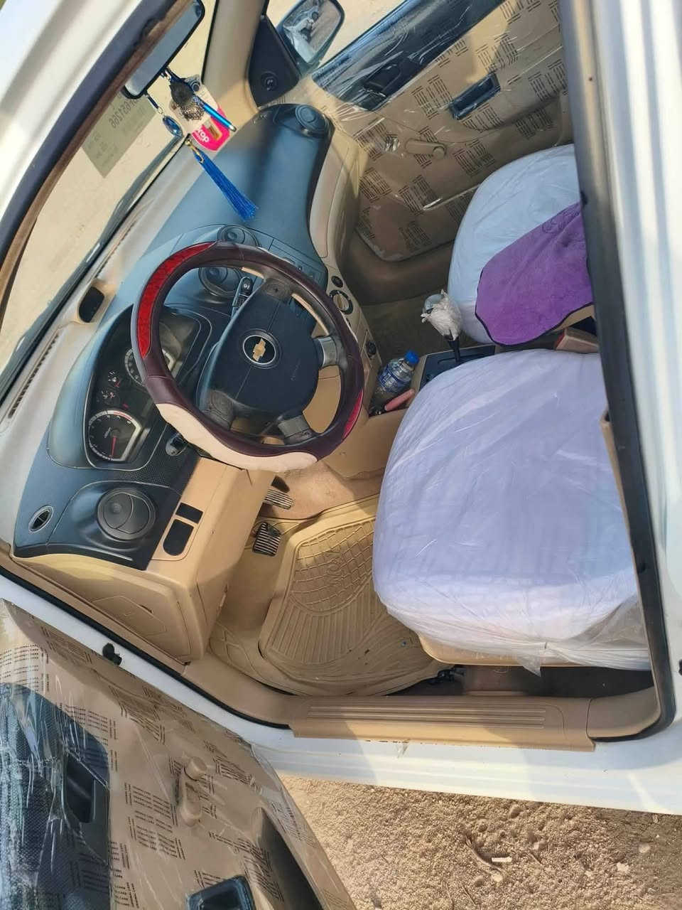 افيو موديل مديل 13 محرك مسكركير اوتماتيك رقم كربلاء بيه صبغ 3قطع رش اثر شخط بدون معجون وبدون ضربه سعره ٦٥وبيه مجال بسيط مكاني نجف ناحيه الحيره الاتصال ***********
