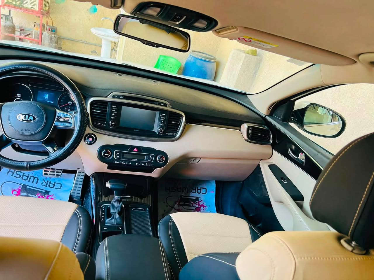 سورنتو 2019خليجي فول مواصفات عدا البنوراما
السياره بيه فقط بارد بارد شي بسيط بل باب سونار واتساب
كير محرك حداديه على وضع الشركه 
- رقم بغداد
- 7 راكب 
- 6 سلندر 
- بصمة تشغيل وبصمة ابواب
جنطه كهربائية 
مانع انزلاق 
- شاشه لمس

- كشانه جلد _ 2 كشن كهرباء
قماره حديد 
- لايت زنون ابيض
دبل شباك
- مري شفط تحكم عن بعد
- نضام أواكس + بلاتوث

- بردات داخليه بلادي

- يدات نيكل ستيل بلادي

- علامة سورنتو بالدواسه

- تخم تاير جديد مال الشركه

- 3قطع تبريد  

- وياله على 19 كروم 
- حساسات اماميه _ خلفيه
- ⁠السعر222 وبيه مجال 
‭***********‬
- ⁠مكاني بابل حله نادر
