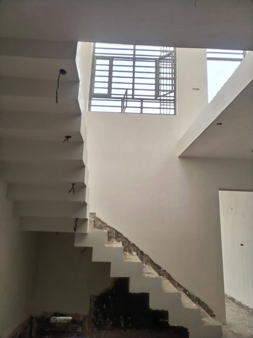 لبخ ومخمر • استلام مهندس • متفرغ