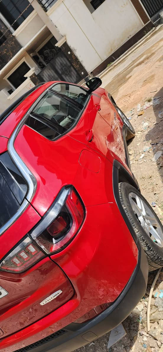 جيب كومباس • موديل ٢٠٢٣ • مشي ٥٦٠٠٠