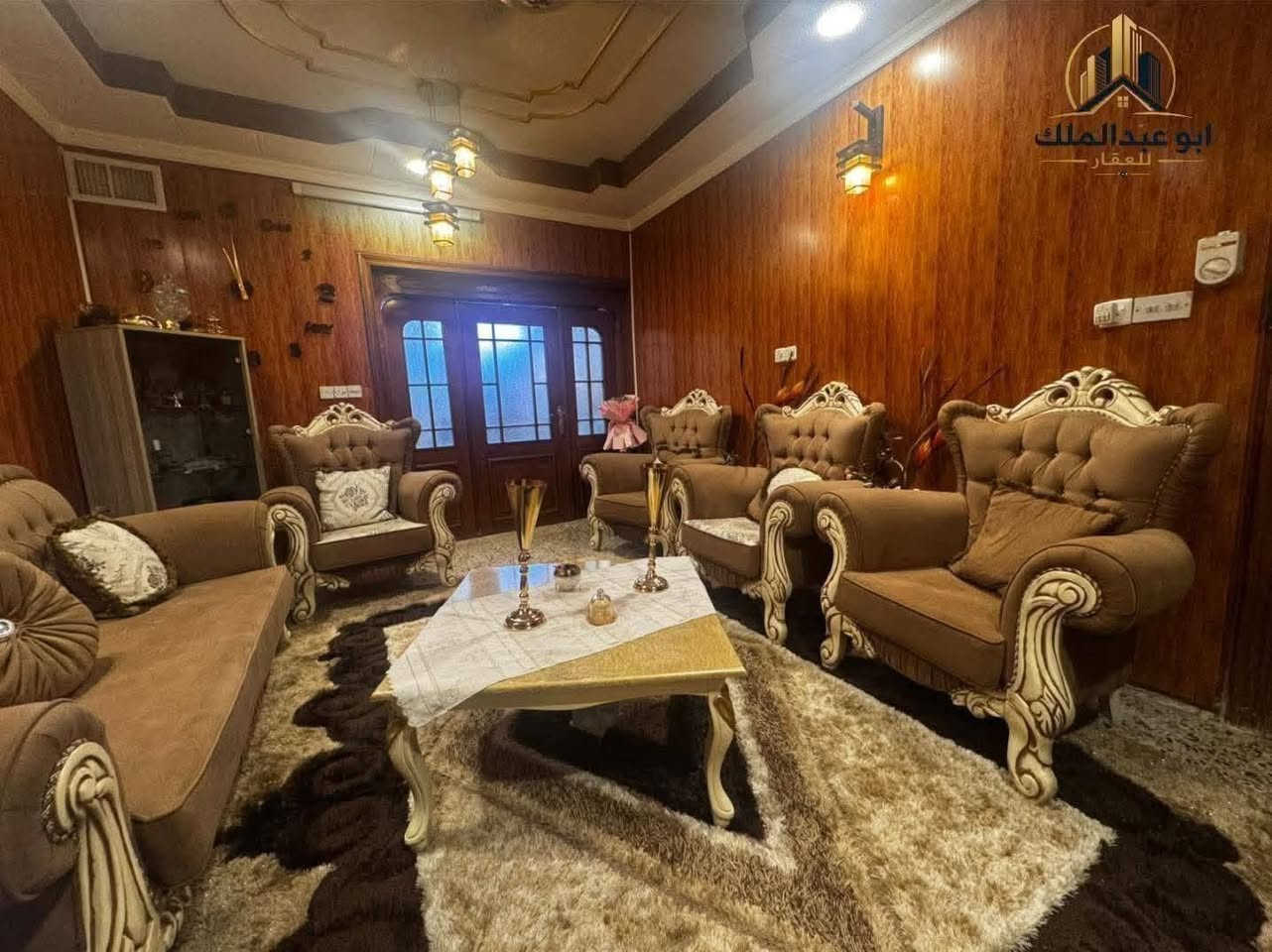 حصريا لدى ابو عبدالملك للمقاولات
@الجميع بيت للبيع في المشراق خلف مأكولات طماطة 

المساحة 200م / الواجهة 10م 

طابق واحد غرفتين نوم وهول واستقبال وصحيات ومطبخ وحديقة وكراج وبيتونة 

سند طابو ملك صرف

للاستفسار اكثر الاتصال على الارقام او مراجعة المكتب البناء الجاهز مقابل الگمرگ

***********

***********
