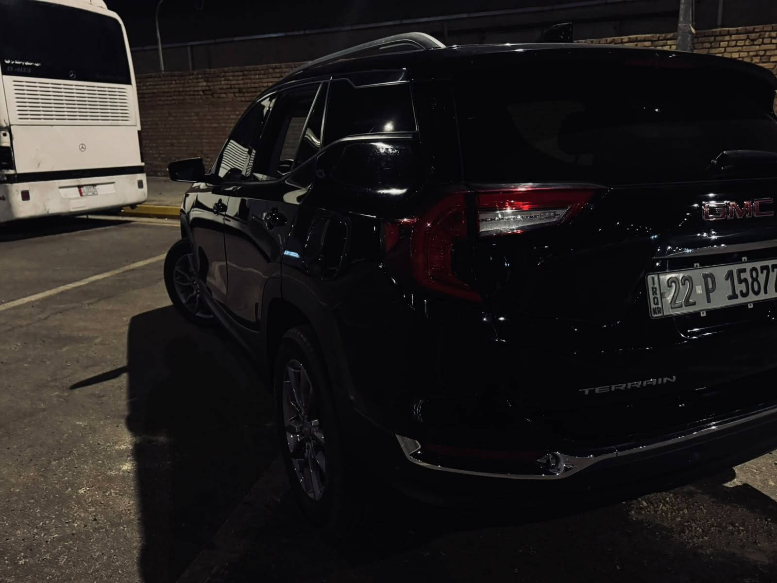 🔥 **للبيع GMC Terrain 2024 SLT – فل مواصفات** 🔥

🖤 **اللون:** أسود

📅 **الموديل:** 2024

🏷️ **الفئة:** SLT

⚙️ **المحرك:** 1500 تيربو

🛣️ **الممشى:** 45,000 كم

🔢 **الرقم:** أربيل

📍 **السيارة موجودة في:** واسط

✨ **المواصفات والتفاصيل:**

• محرك 1.5 Turbo

• فئة SLT

• لون أسود أنيق

• داخلية مرتبة ونظيفة

• استخدام شخصي

• السيارة حاضرة للفحص في أي مكان يختاره المشتري

⚠️ **ملاحظة بكل شفافية:**

السيارة بيها **صبغ بالبونيد والجاملغ**، وما أخفي أي معلومة عن المشتري، والفحص موجود.

💰 **السعر: 175 ورقة**

***********
