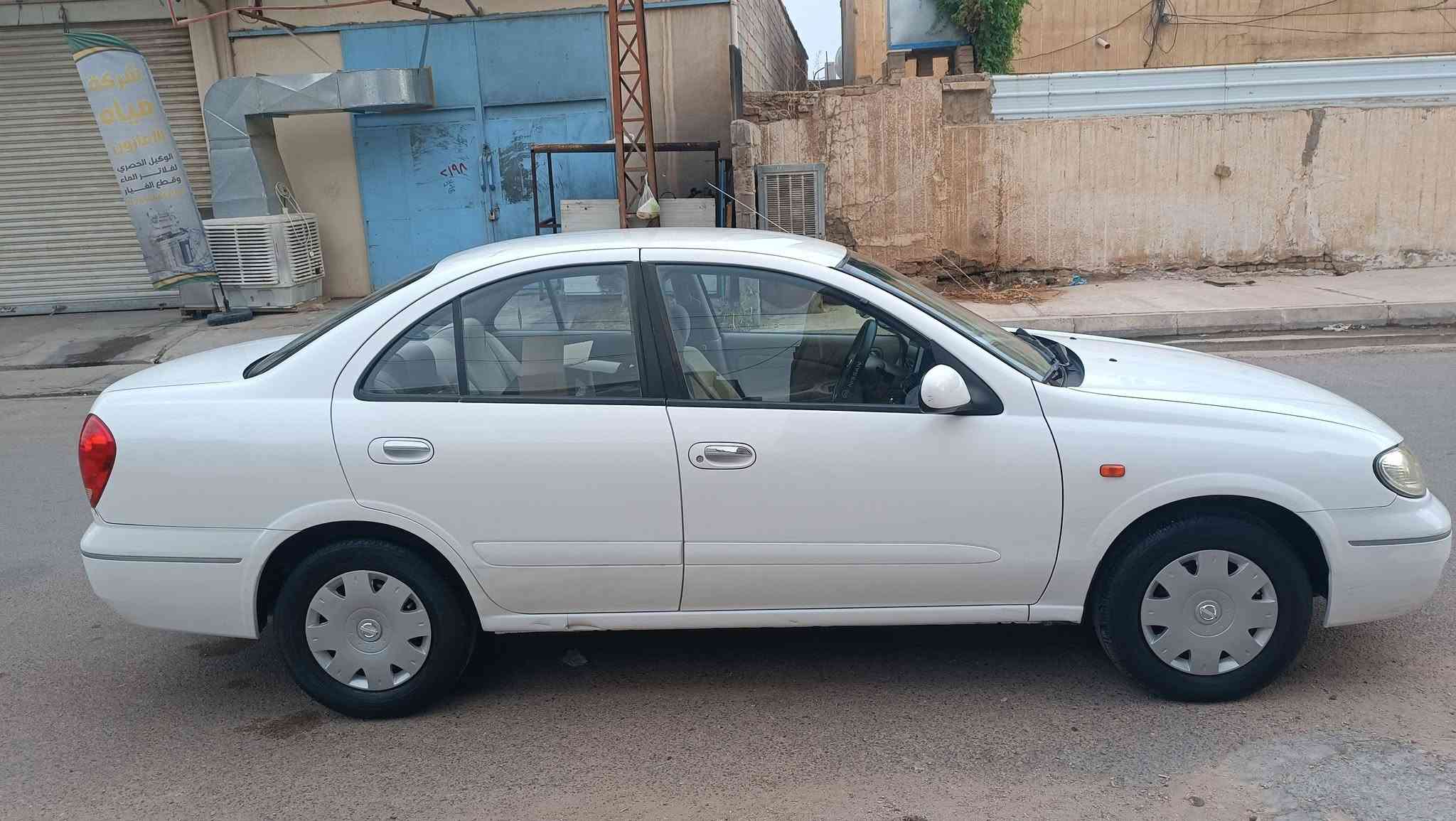 نيسان سني • ٢٠٠٩ • فول اوتماتيك