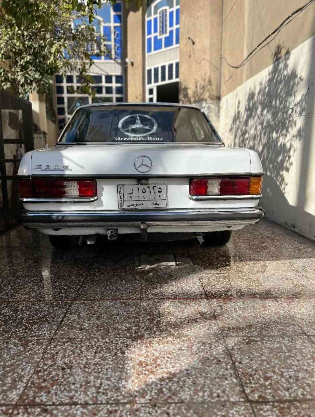 مارسدس ابو جيل موديل ٨٥ اسلايت جام محرك ٦ تخم تاير محرك كير تبريد كلها جاهزه امعمره تعمير درجه اولي بغداد الماني بسمي سعرها ٦٥ ورقه بيع او امراوس تلفون ***********

نص مكتوب في الصور:
- 1 من 5
- 4 من 5
- 3 من 5
- 2 من 5