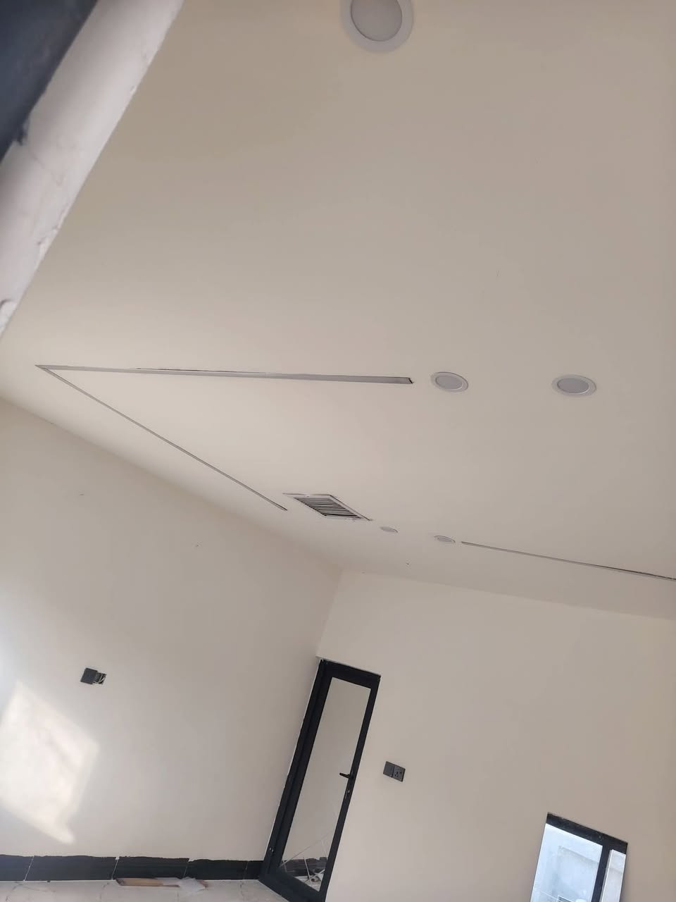 مشتمل • ١٠٠متر • منطقة ٥٨