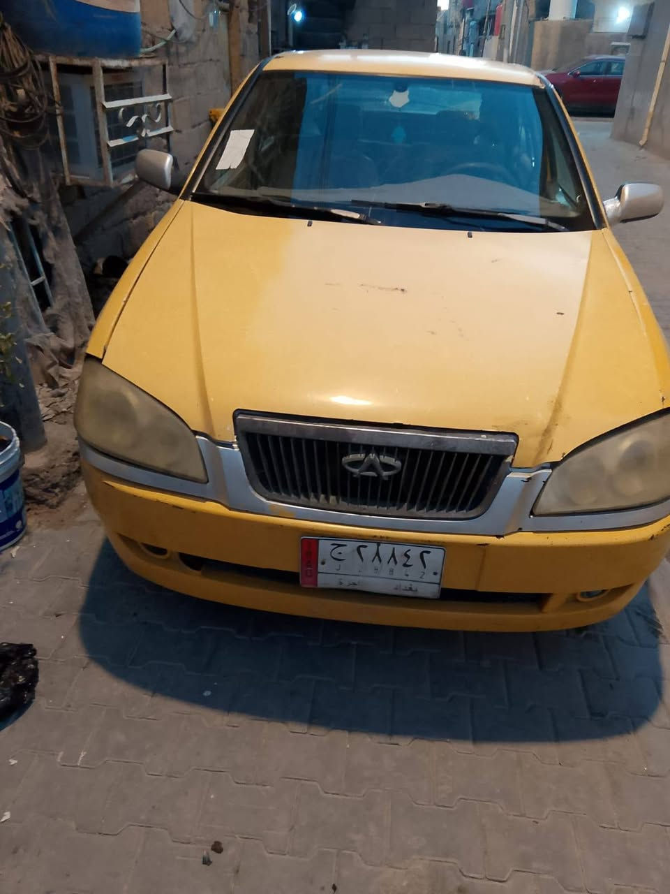 سلام عليكم سياره صيني لبيع شغاله وتمشي راعيه ما ندله سعره ٦ورقات بيه مجال رقم صاحب السياره *********** بصره سارع الوفود
