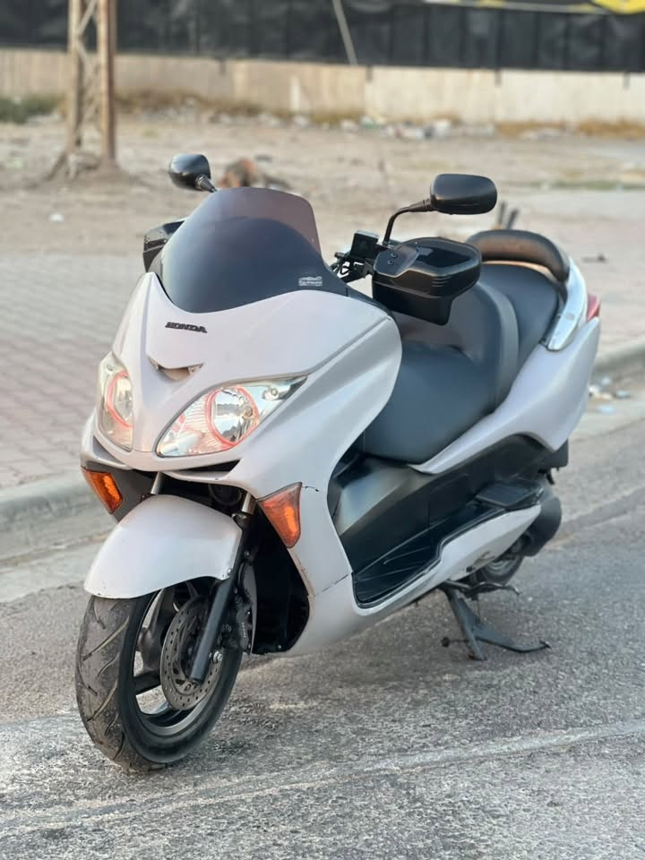 فورزا ٠-٨
دراجه كلش نضيفه محرك بشرط عميه بلاد كلجات جويتر كله بشرط كلش ناعمه تراي رمبه كهربائيات كامله دراجه مال جناي❤️❤️

سعره ٩٥٠ ومراوس حسب قناعه❤️

***********
