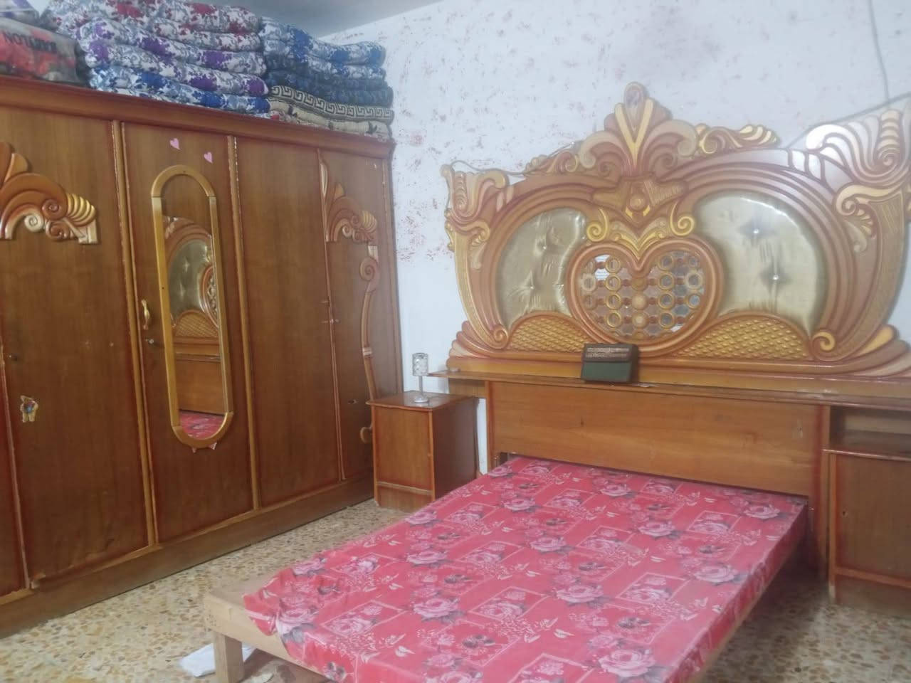 غرفه نوم • كونتر • ١٢٠/١٣٠