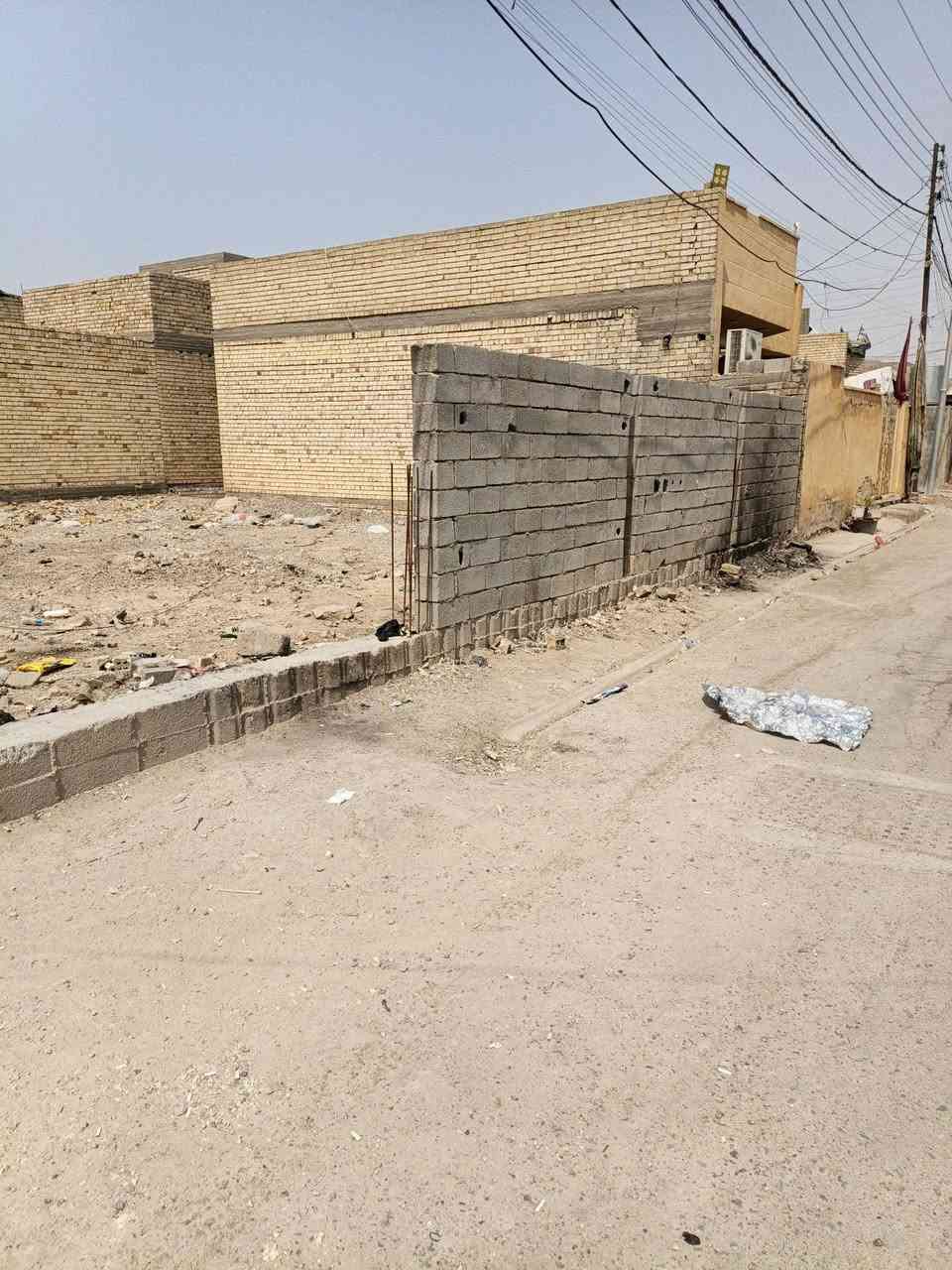سلام عليكم  يوجد قطعه ارض البيع 195متر ركن  المكان حي دجله وره معارض  الواجه 13 ونزال 15 كامله خدمات متوفره  السعر 58 وبيه مجال اي سفسار *********** اواساب      ***********
