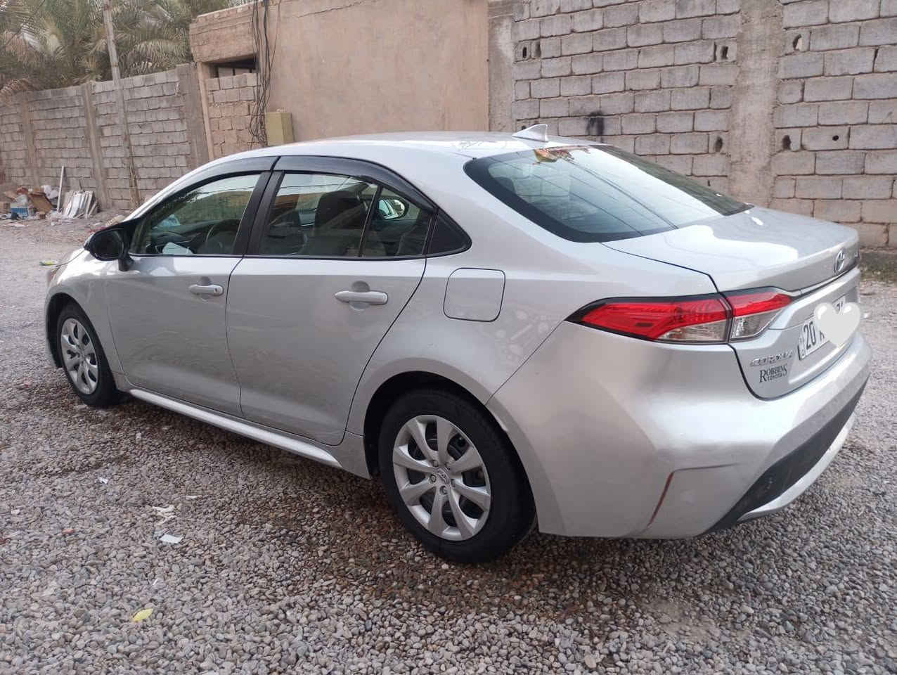 السلام عليكم كورلا 22 امريكيه معوقين ديالى رقم انكليزي le محرك 1800 ماشيه 72  *********** السعر 122
