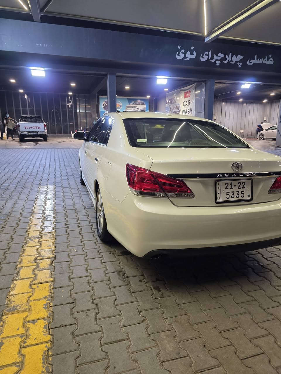 سلاوی خوای گەورەتان لێبێت
ئەڤەلۆن ٢٠١١   ساخ 
سلایت*بەسمە*کوشن سارد گەرم*
ڤوول مواسەڤات
١٧٠هه زار رۆشتووە
رەسمی دەعمە کەم داناوە
سەیارەکامل مەسرەڤە
کامل بۆیاخ ئەمەریکایە کراوە بە بۆیاخ ئەستور
هیچ شوێنێکی نەکراوەتەوە
تایەی تازە 
رۆن تازە یە  
مالی دۆستە
شوین سلیمانی
لەگەل رێزم بۆ ئەدمین  ئەگەر موشتەری نیت تەلەڤون مەکە 
نرخە کە ی   110$  کەمیک مە جال
***********
