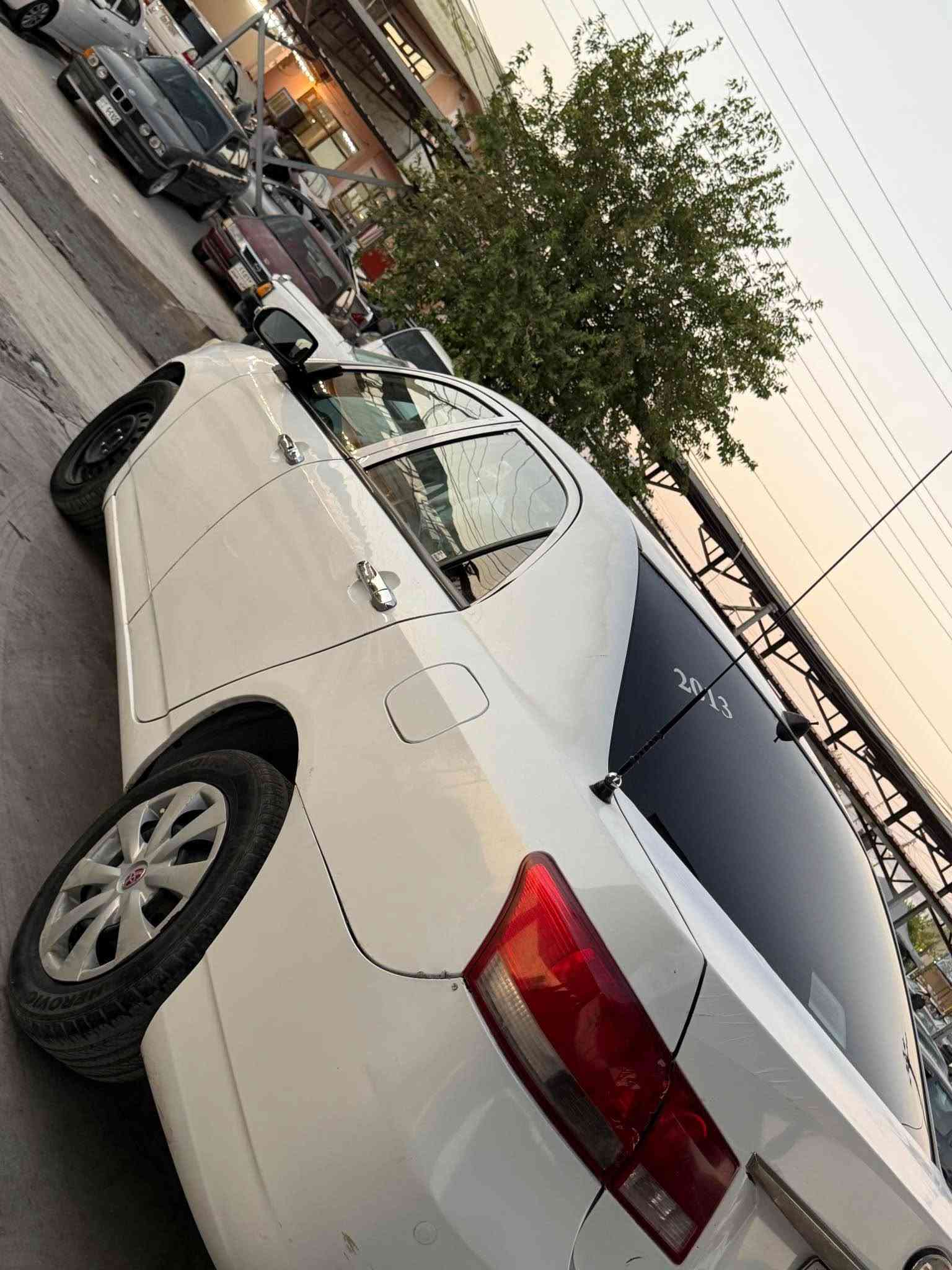 BYD.G3
2013
گێڕ تۆماتیک
گێڕ و مەکینەی کامری 
سەنەوی پلاستیکی بخداد وەکالەتیشی لەگەڵایە 
گێڕ و مەکینەی بەشەرتی ١٠ فیتەر 
دەحم و لێدراوی نیە 
پشت و پێشی کەپسە 
تەقەو ڕەقەی نیە 
تەبرید لەسەر سویچ🥶
لایت زینۆن
شاشە ئایپاد
سلایت 
چوار تایەو ویلی لۆکی لەژێرە 
سەیارەکە زۆر مەزبوتە کامل مەسروف کراوە
سعریشی خوار هەموو بازاڕ 
٣٤ گەڵاو کەمێک مەجال 
ئەگەر مووشتەریت تەلەفون بکە جوابی مەسج نایەمەوە لەگەڵ ڕێزم 
***********
***********
واتسئەپی لەسەرە 
قیست و قەرز و ئاڵوگۆڕم نیە 
سلێمانی! السليمانية, العراق
