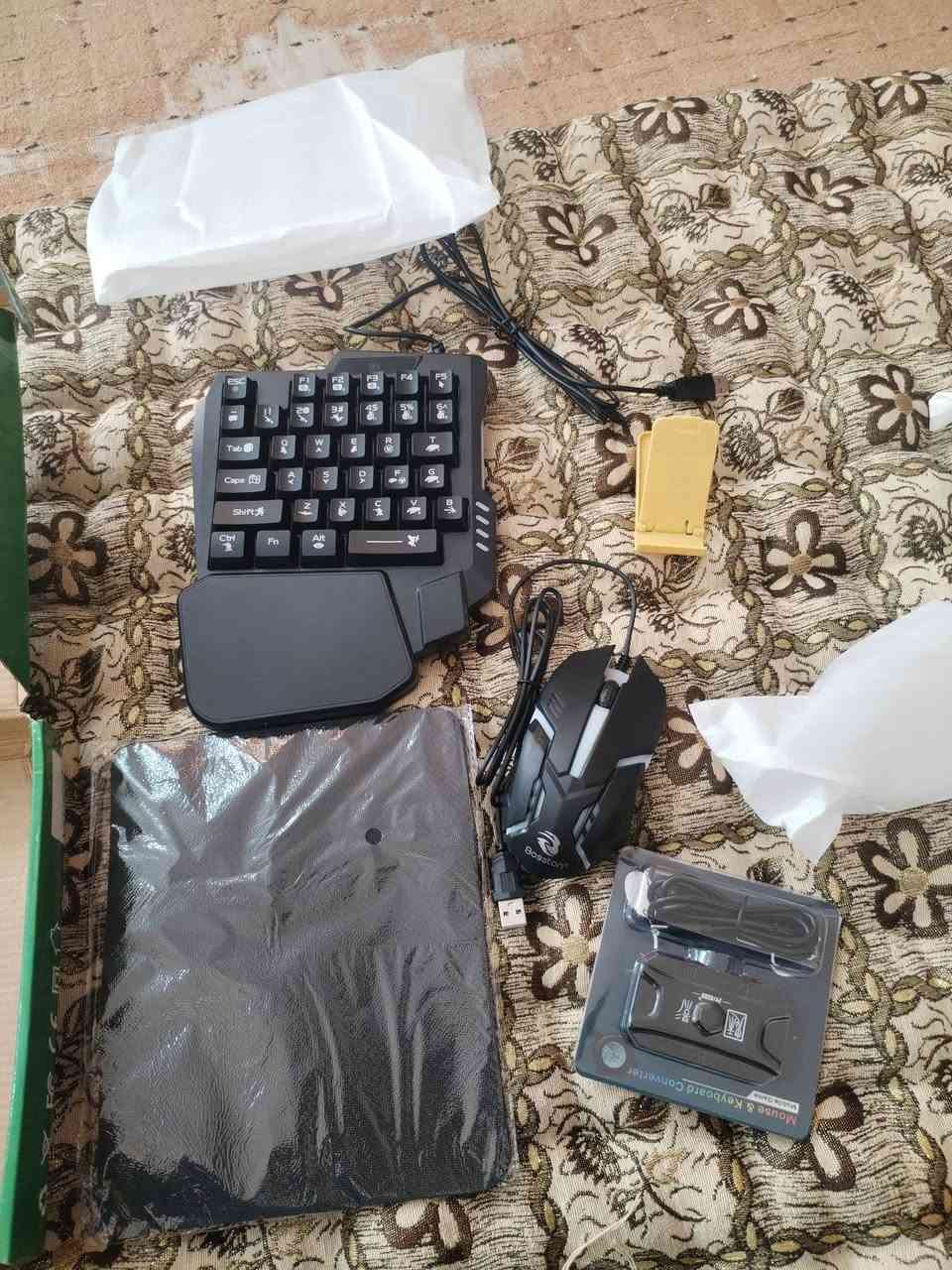 ماوس و كيبورد مال ببجي بهاذه الشكل اصليات السعر 35 راسلني خاص او واتساب ***********

